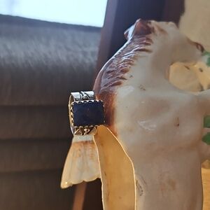 Beautiful lapis lazuli ring .925